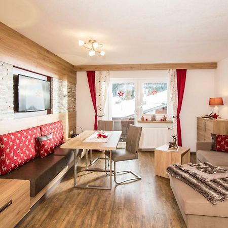 Alpen Apartments Austria Берванг Екстериор снимка