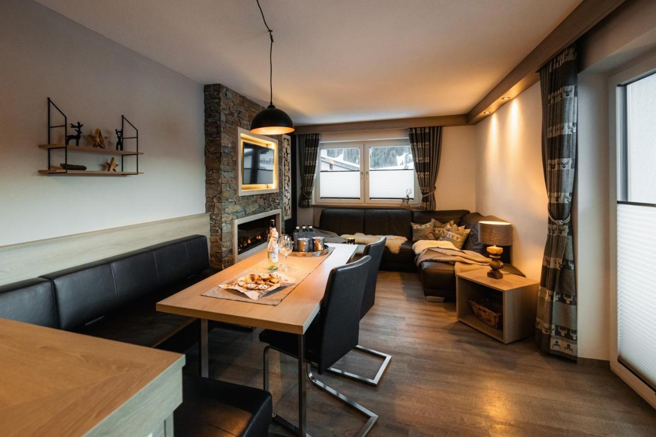 Alpen Apartments Austria Берванг Екстериор снимка