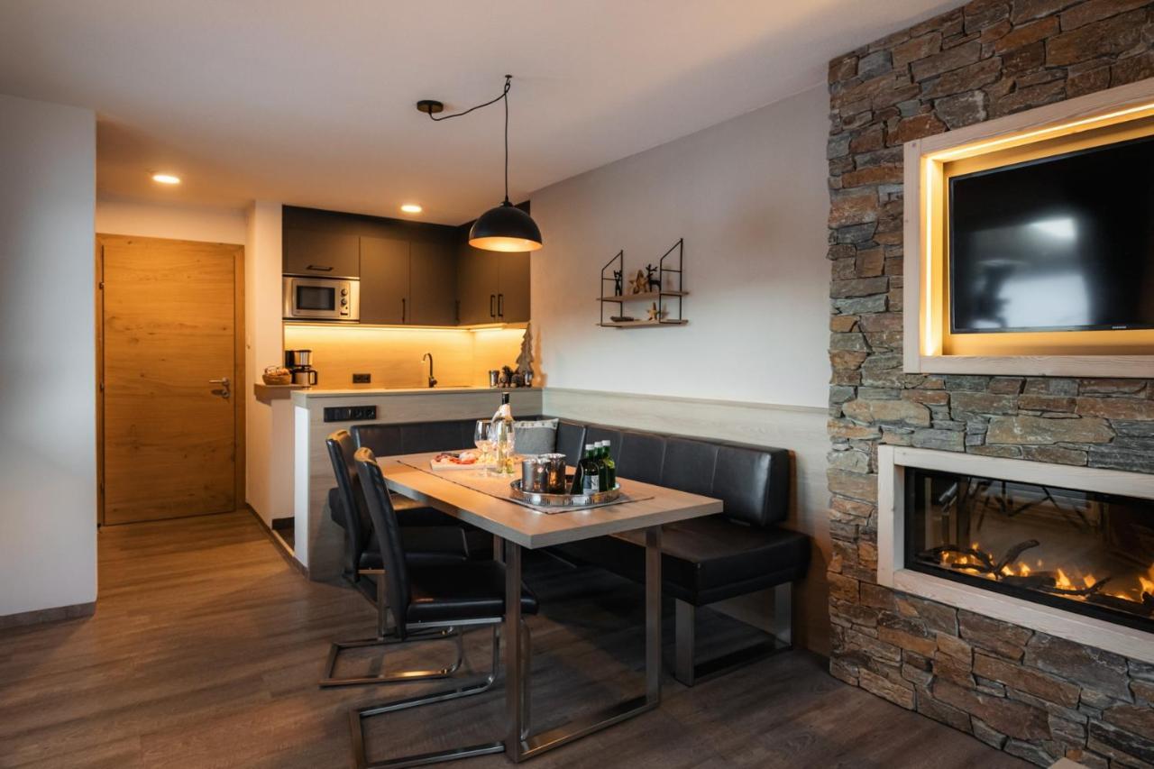 Alpen Apartments Austria Берванг Екстериор снимка
