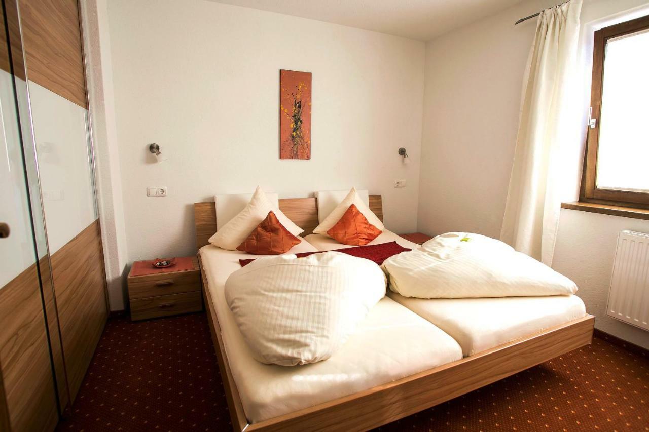 Alpen Apartments Austria Берванг Екстериор снимка